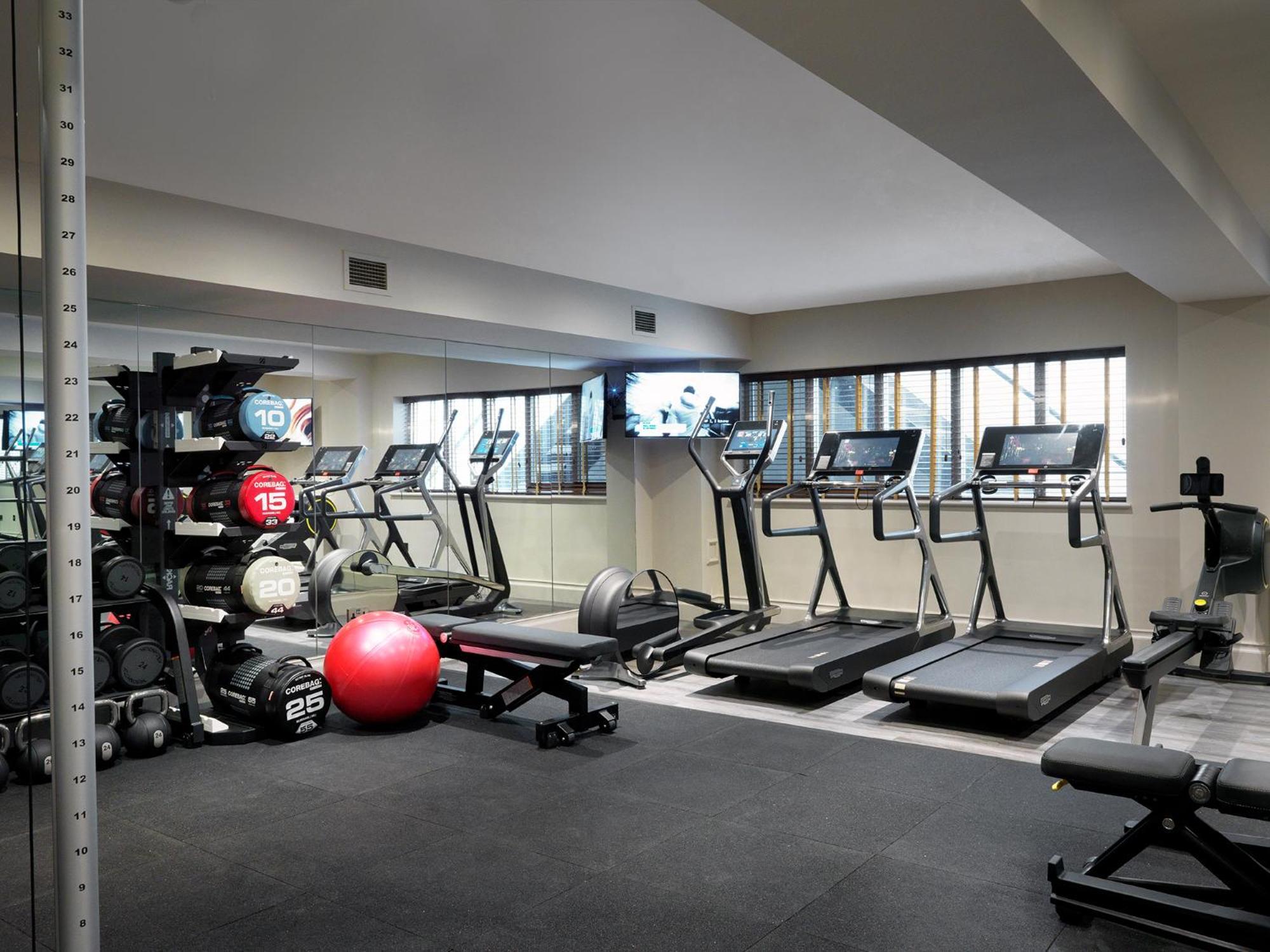 Hotel The Stafford Londyn Zewnętrze zdjęcie The gym at the 2012 London Olympics